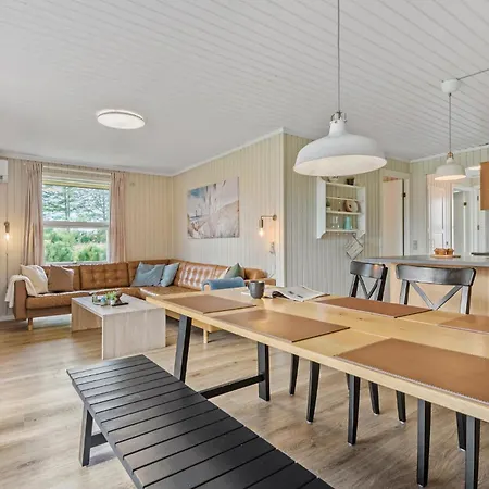 Nyaraló Lovely In With Sauna