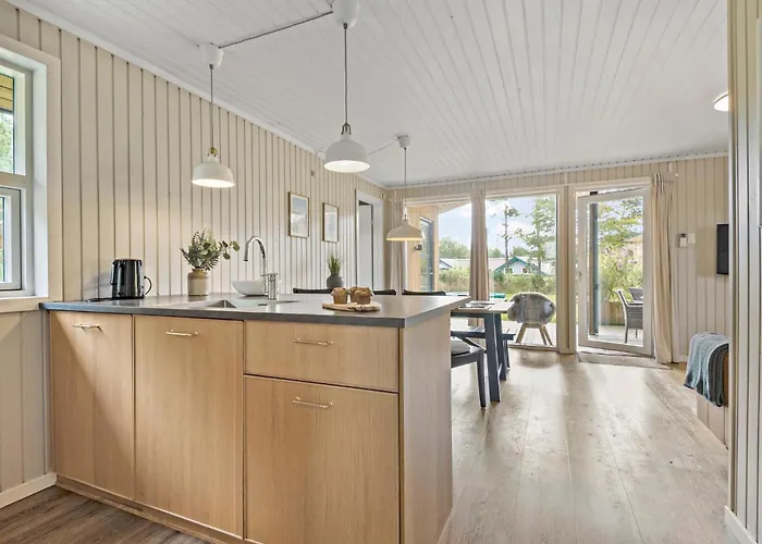 Semesterbostad Lovely In With Sauna *